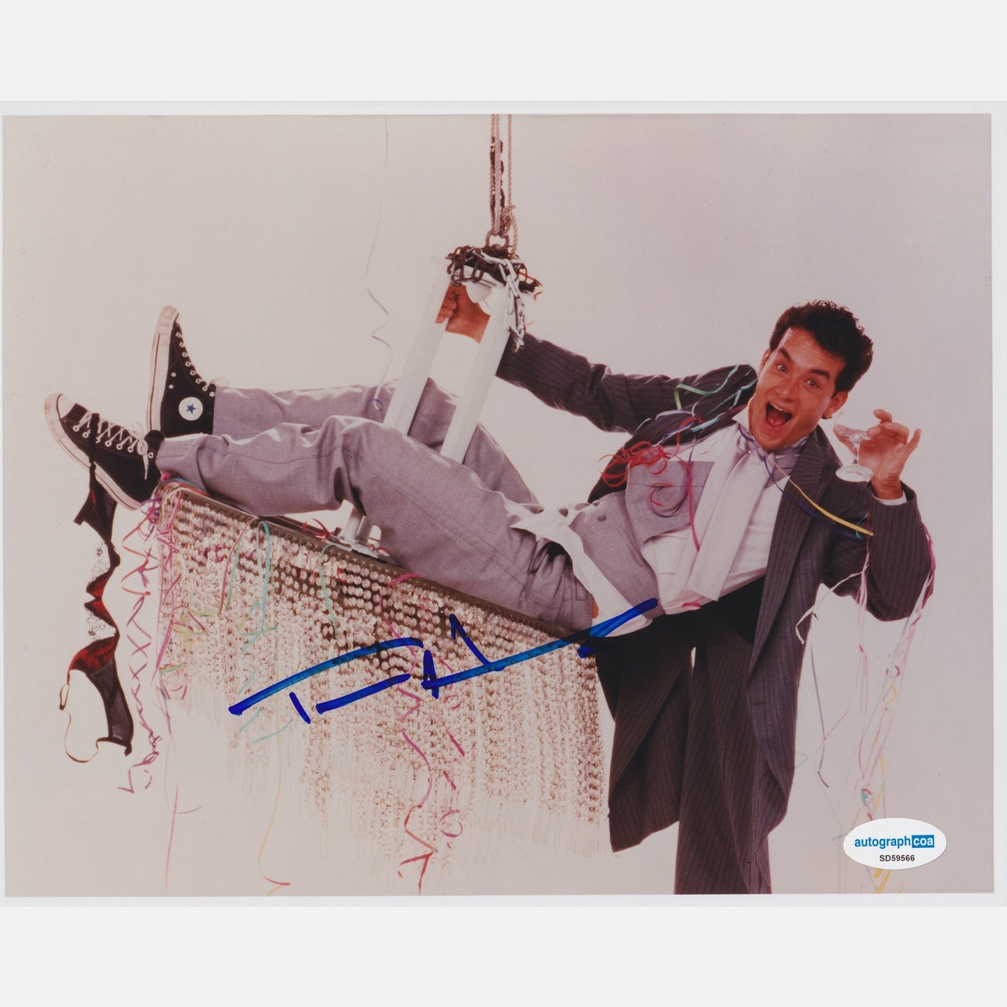 TOM HANKS autograph ACOA signed 8x10 photography