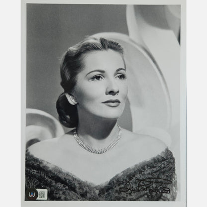 JOAN FONTAINE autograph BECKETT signed 8x10 photography