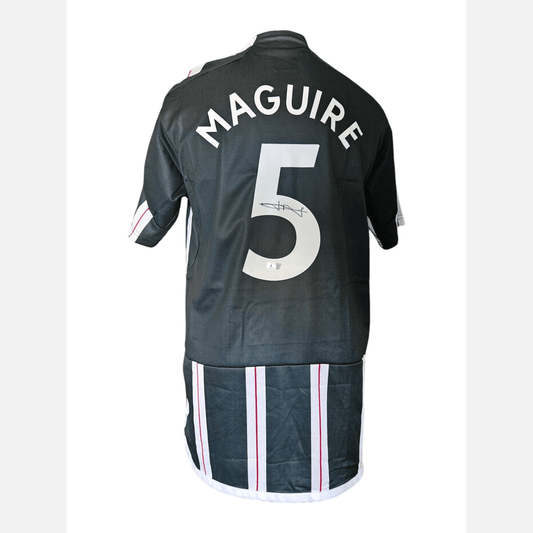 HARRY MAGUIRE signed soccer jersey BECKETT certificate Manchester United Jersey