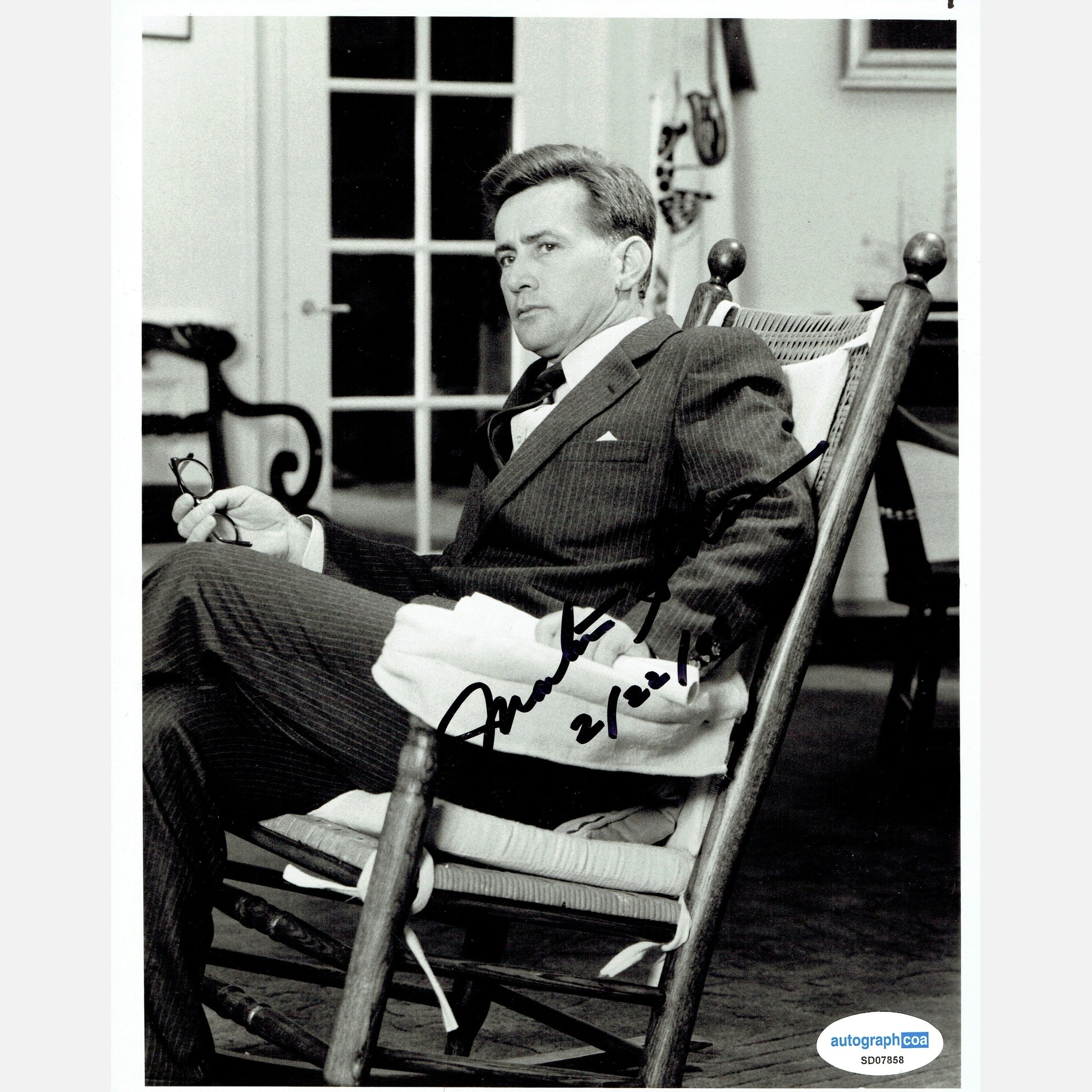 MARTIN SHEEN autograph ACOA signed 7x9 VINTAGE photography 7x9