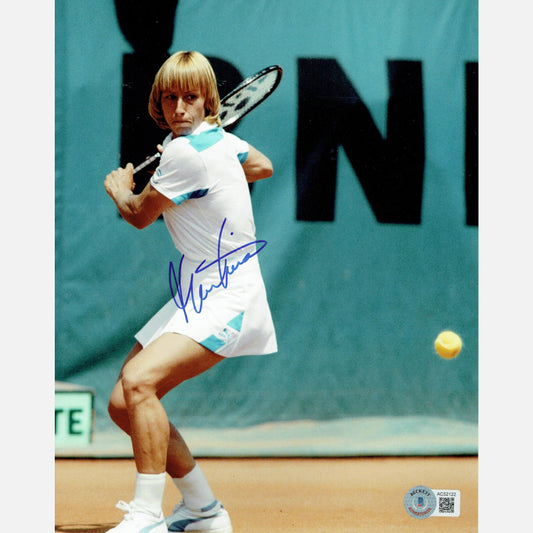 MARTINA NAVRATILOVA autograph Beckett signed 8x10 photography TENNIS 8x10