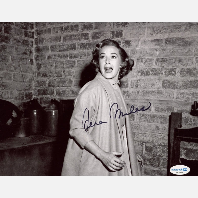 VERA MILES autograph ACOA signed 8x10 photography PSYCHO 8x10