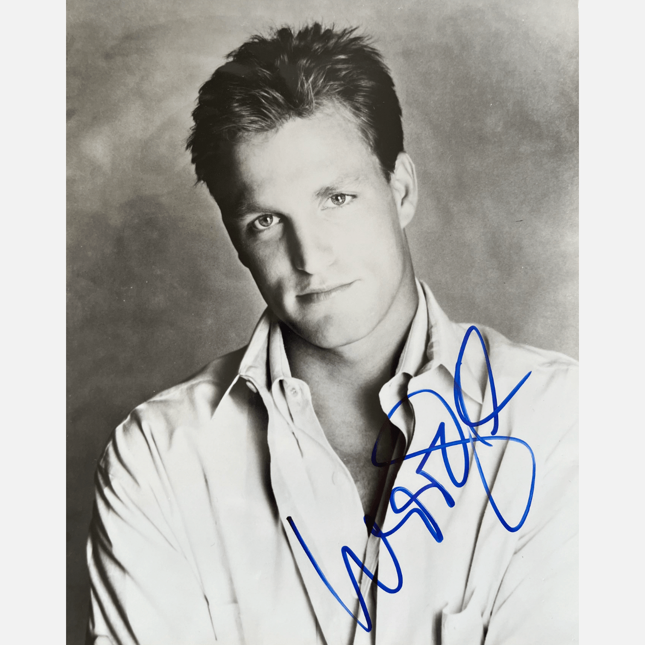 WOODY HARRELSON autograph ACOA signed 8x10 photography